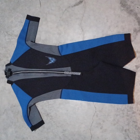 HD Sports Neoprene wetsuit size junior 12 - Picture 1 of 3